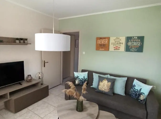 Apartment House With Amazing View *