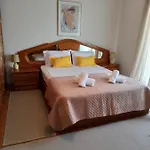 Apartament House With Amazing View Kawala