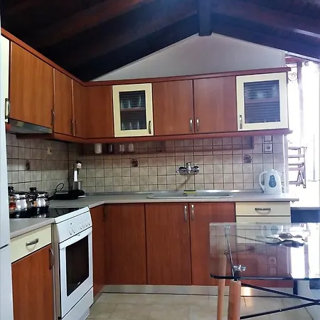 House With Amazing View *